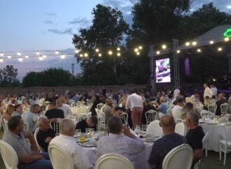 Genç Pehlivanlara Destek Gecesi Düzenlendi