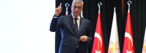 Sağlık Bakanı Memişoğlu, Kanser Tedavisi ve Sağlık Hizmetlerini Tanıttı