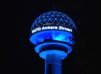 Atakule, NATO Zirvesi İçin Aydınlatıldı