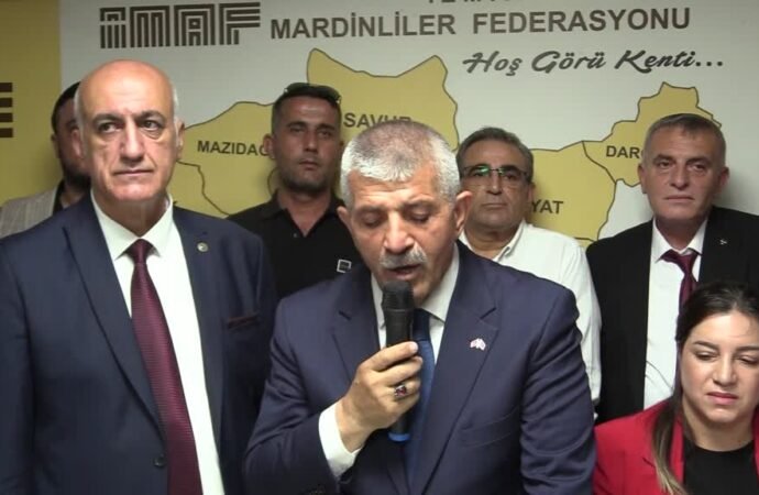 İZMİR – İzmir’de Mardinliler Federasyonu üyesi 278 kişi MHP’ye katıldı