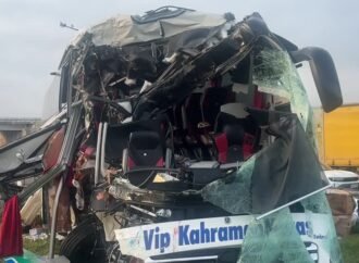 Bolu’da Yolcu Otobüsü Kaza Yaptı: 15 Yaralı