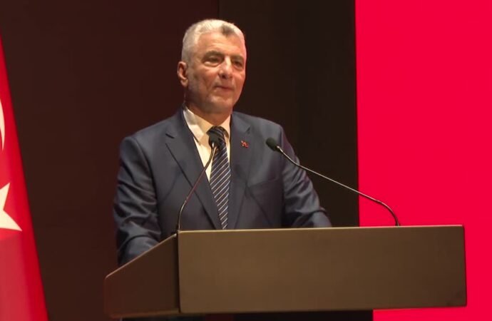 Bakan Bolat: Türkiye Ekonomisi 23 Çeyrektir Büyüyor