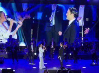Yunan Sanatçı Konstantinos Argiros, Harbiye’de Coşkulu Bir Konser Verdi