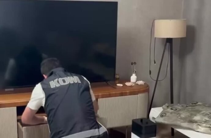 İstanbul’da Dolandırıcılık Çetesi Çökertildi