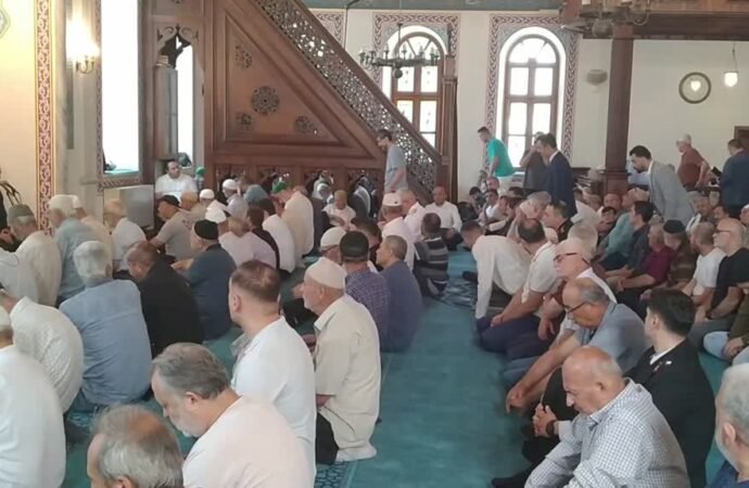 Kocaeli’de 15 Temmuz Şehitleri İçin Mevlit Töreni Düzenlendi