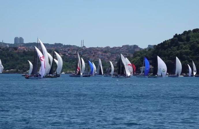 İstanbul’da 55. Deniz Kuvvetleri Kupası Yat Yarışı Başladı