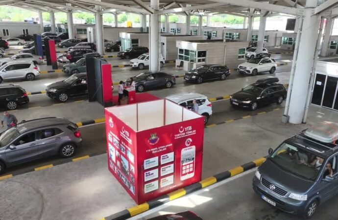 Kapıkule’de Gurbetçi Akışı Devam Ediyor