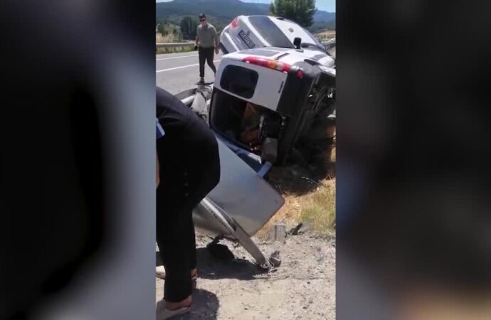 Bilecik’te Trafik Kazası: Dört Yaralı