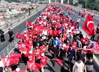 15 Temmuz İçin Yürüyüş Düzenlendi