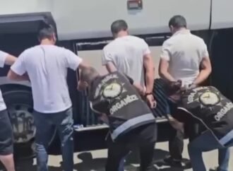 İstanbul’da Yolcu Otobüsünde 120 Tabanca Yakalandı