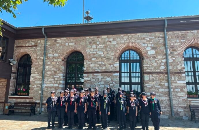 Kocaeli’de İzciler Şehir Keşfi Yaptı