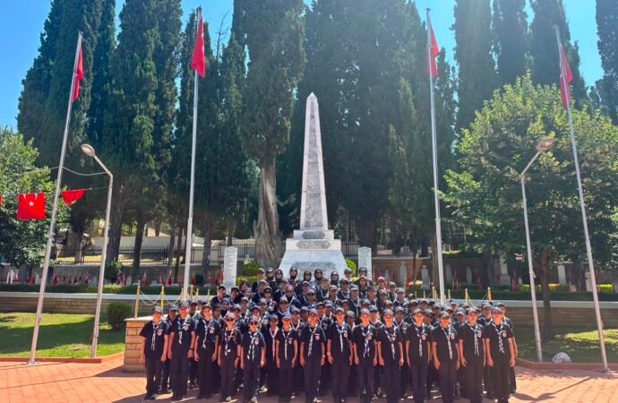 Kocaeli’de İzciler Tarihi Yerleri Keşfetti
