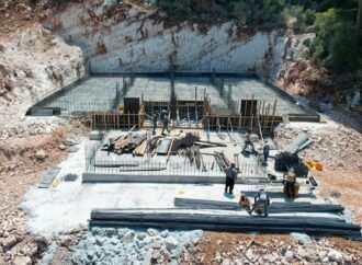 Finike İçme Suyu Deposu İnşaatı Devam Ediyor