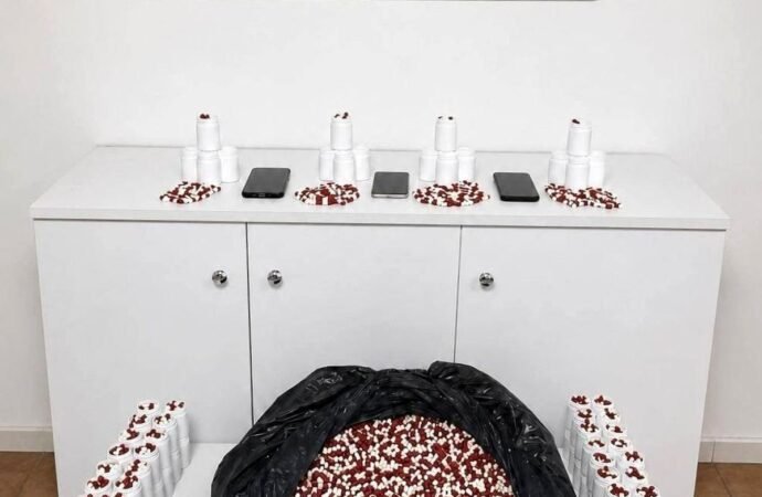 Kocaeli’de Uyuşturucu Operasyonu: 25 Bin Hap Ele Geçirildi