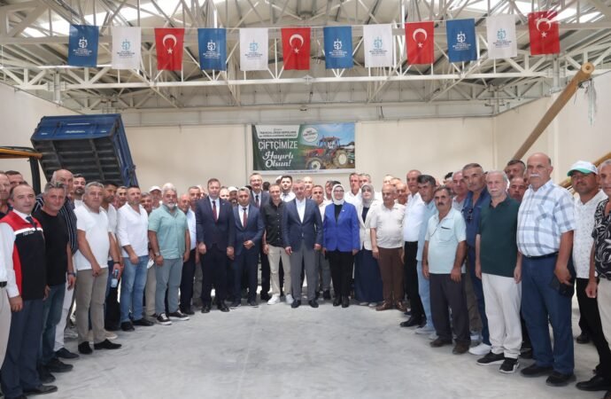 Kocaeli Büyükşehir’den Çiftçiye Destek