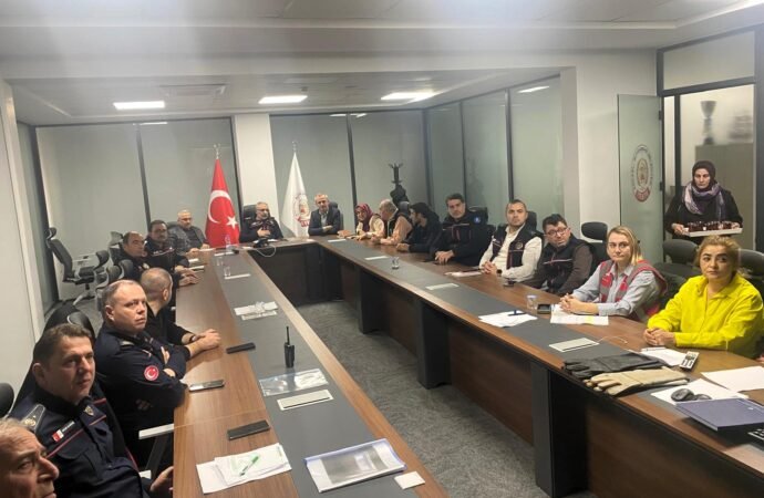 6 ayda 5 bin 948 personel ve stajyere eğitim