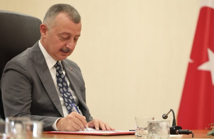 Darıca Huzurevi İçin İmzalar Atıldı
