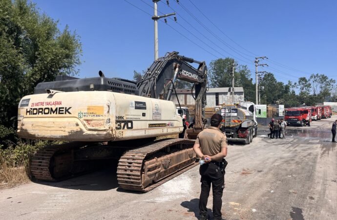 Kocaeli’deki Fabrika Yangınında Can Kaybı ve Yaralılar