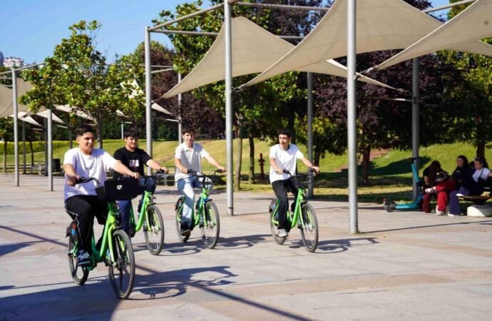 Kocaelililer akıllı bisikletle 6 ayda ‘dünyayı 70 kez turladı’