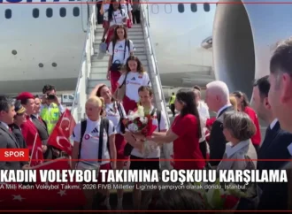 Kadın Voleybol Takımına Coşkulu Karşılama