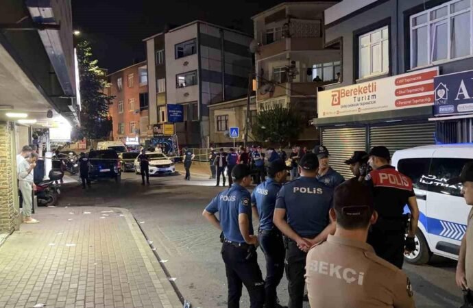 Kocaeli’de Silahlı Çatışma: Üç Kişi Yaralandı