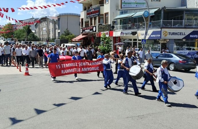 Kandıra’da Geleneksel Yağlı Pehlivan Güreşleri Start Aldı