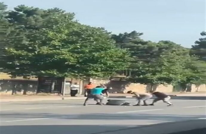 Trafikte Sopalı Saldırıyla İlgili 4 Kişi Tutuklandı