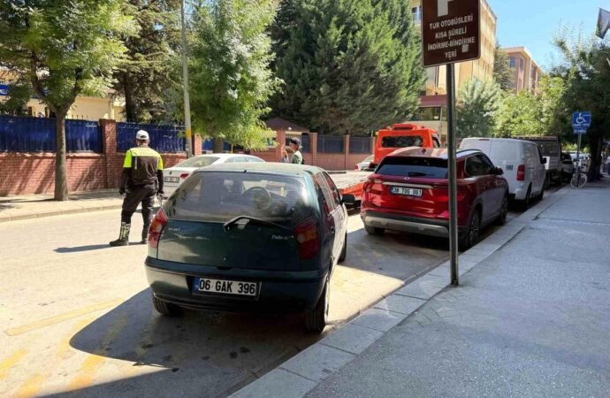Eskişehir’de Yanlış Parka Ceza Uygulandı