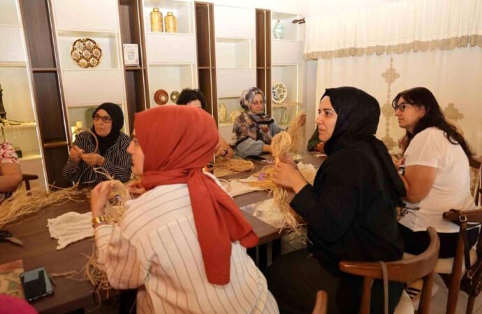 Kadınların Yeni Buluşma Noktası: Ana Kafe İlk Etkinliğiyle Açıldı