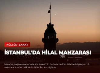 İstanbul’da Hilal Manzarası